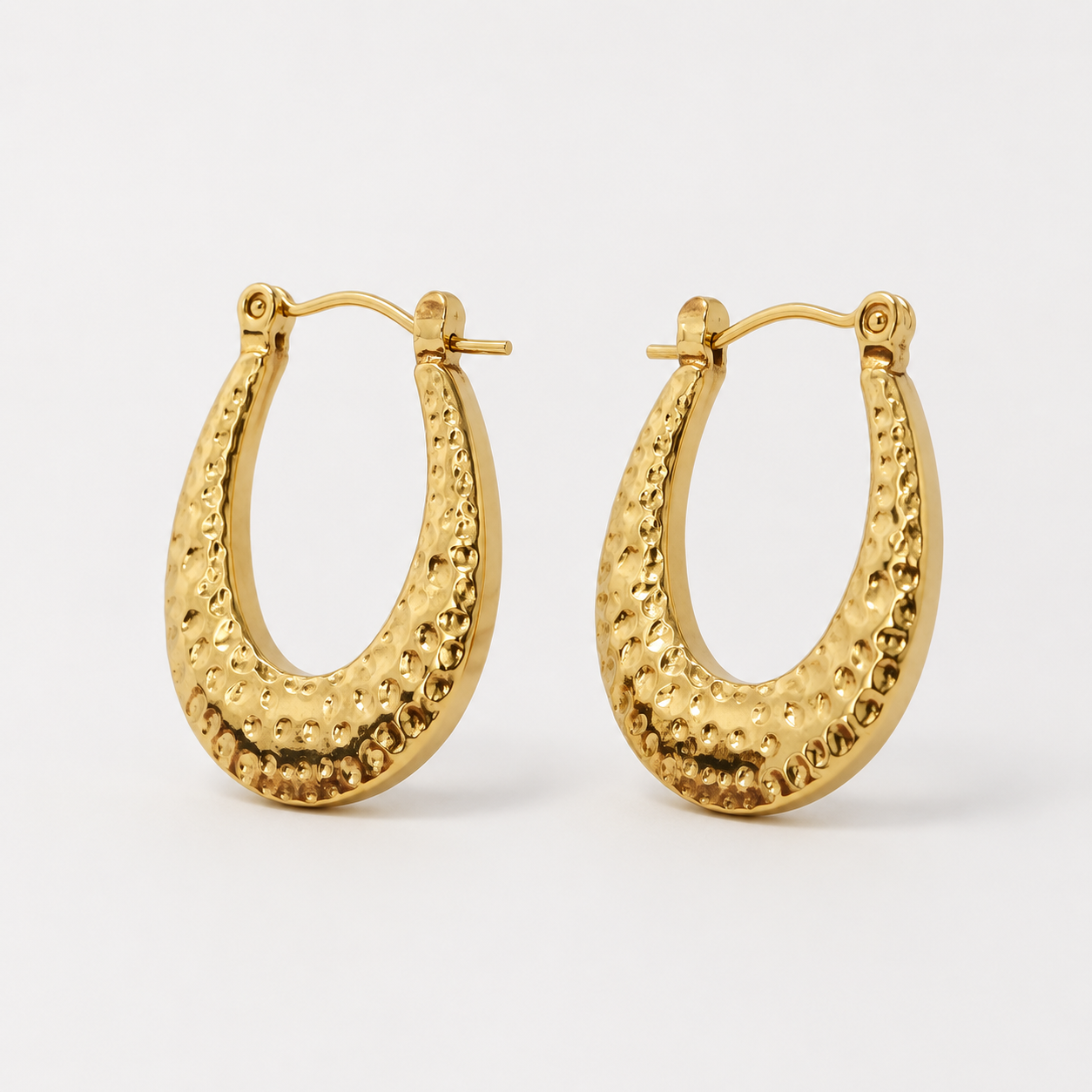 Argola Oval Martelada